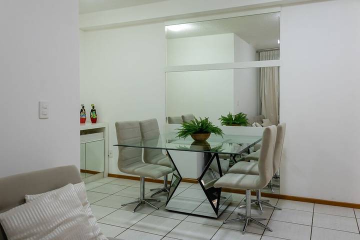 Ferienwohnung für 8 Personen, mit Whirlpool und Garten sowie Pool - 1