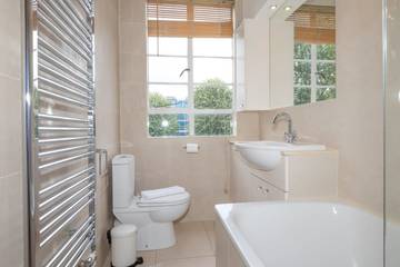 Apartment for 2 People in Kensington and Chelsea, London, Photo 3