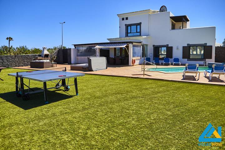 Villa für 6 Personen, mit Garten und Pool sowie Terrasse auf Lanzarote