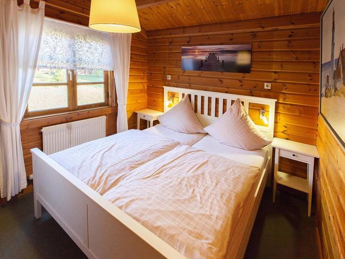 Bungalow für 4 Personen, mit Terrasse und Sauna, mit Haustier in Baden-Württemberg - 3