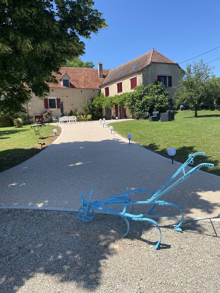 Chambre d’hôte pour 2 personnes, avec jardin et piscine dans le Lot - 2