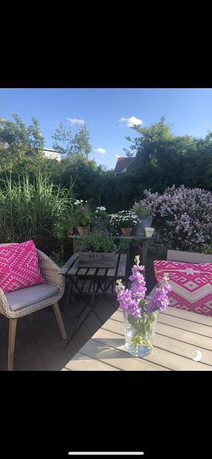Ferienhaus für 4 Personen, mit Balkon und Terrasse sowie Garten und Seeblick in Schwedeneck