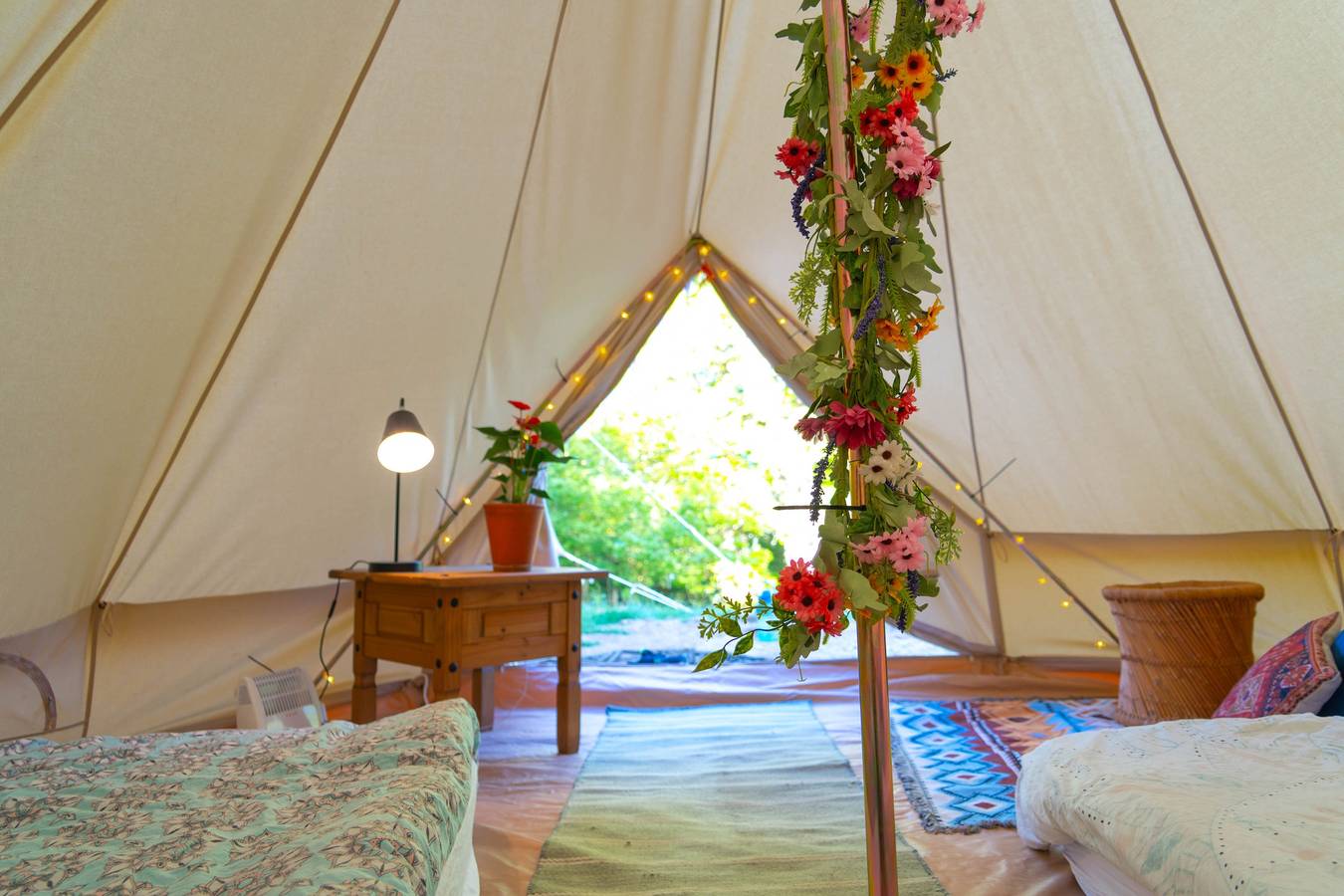 Wood Cabin & 4 Large Bell Tents - Hapus Hideaway in Conwy region