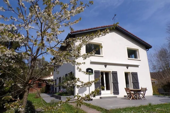 Chalet para 10 personas, con jardín y terraza - 1