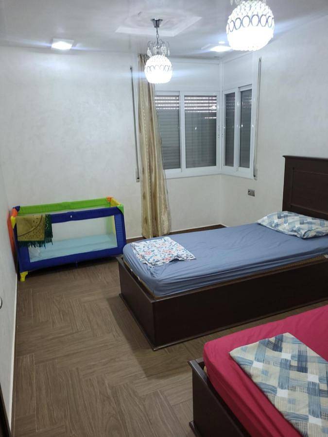 Gîte pour 7 personnes, avec jacuzzi et jardin ainsi que bassin pour enfant et sauna, adapté aux familles dans Selouane - 2