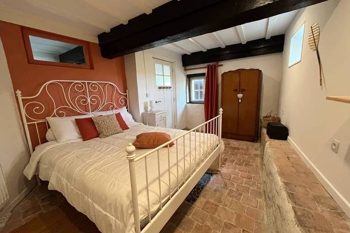 Location de vacances pour 6 personnes, avec Terrasse à Alligny-en-Morvan - 2