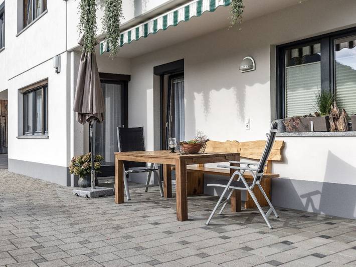 Gemütliche 2-Zimmer-Wohnung mit Terrasse in der Nähe von Skipisten und Fluss in Schruns in Silbertal, Schruns-Tschagguns