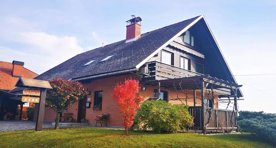 Apartament wakacyjny dla 4 osób, z widok i balkon w Bled