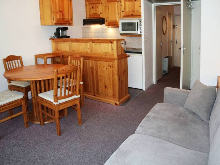 Gîte pour 4 personnes, avec balcon dans Office De Tourisme Des Orres - 2