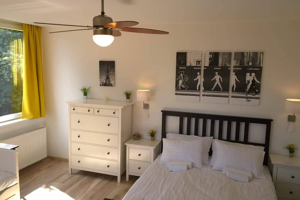 Entire apartment, View from Budapest apartment in Budapest, Central Hungary