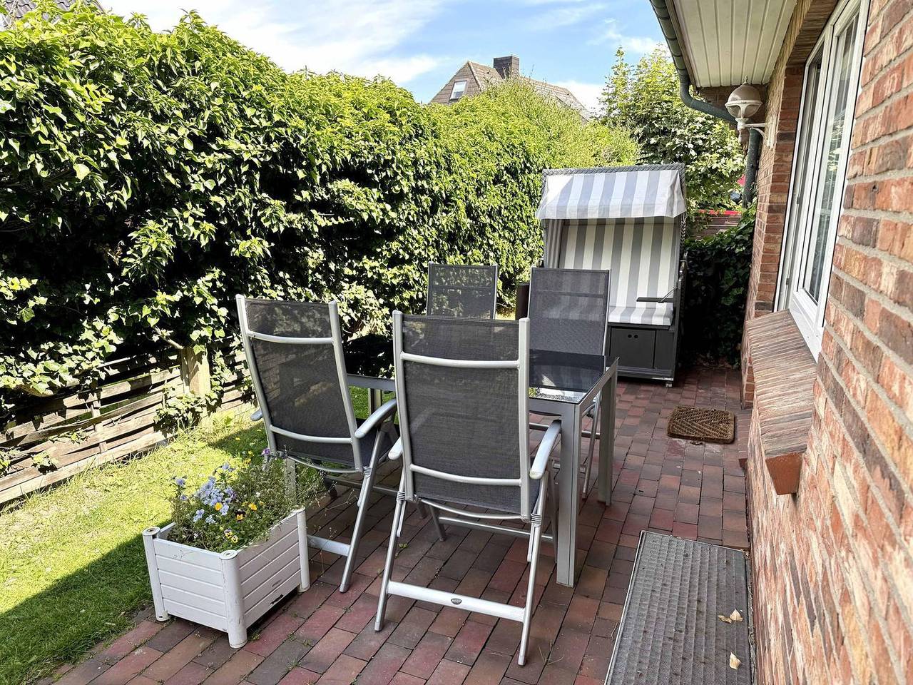 Ganze Wohnung, Gemütliche 2-Zimmer Ferienwohnung mit Terrasse in ruhiger Lage von Westerland in Westerland, Sylt (Gemeinde)