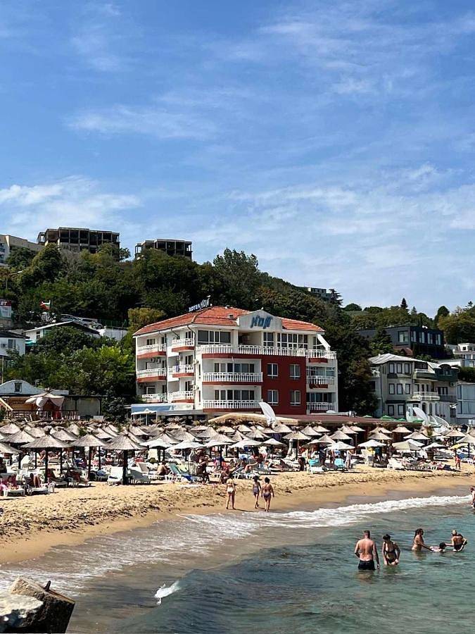 Hotel für 3 Personen, mit Ausblick und Terrasse, mit Haustier - 1
