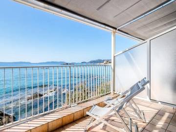 Gîte pour 4 personnes, avec balcon, adapté aux familles dans Plage Saint-Clair