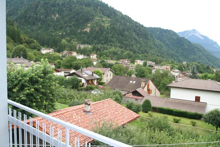 Appartamento per 4 persone, con balcone in Arta Terme