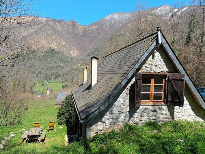 Gîte pour 4 personnes, avec jardin et vue à Ustou - 2