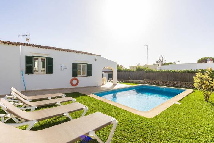 Location de vacances pour 6 personnes, avec vue sur l’océan et jardin à Cala en Bosc - 3