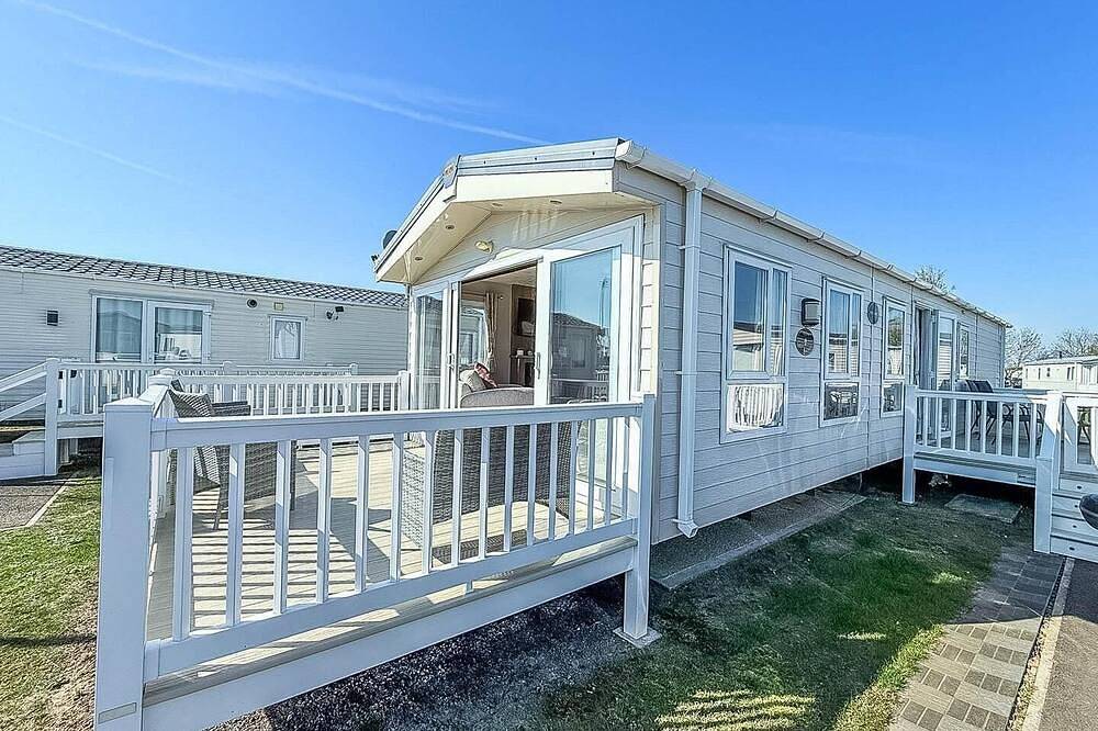 Bungalow for 6 People in St Osyth, Essex