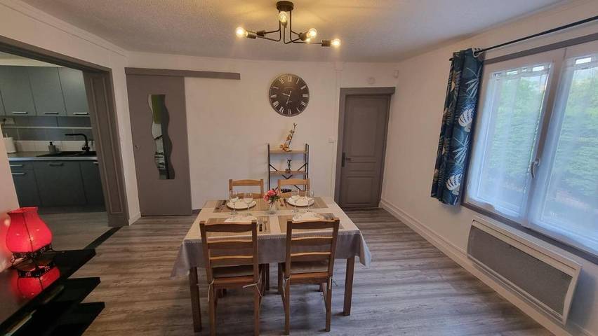 Gîte pour 4 personnes, avec balcon à Rethel - 3