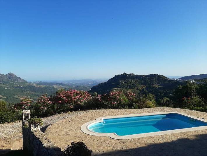 Casa rural para 4 personas, con piscina y vistas en Gaucín