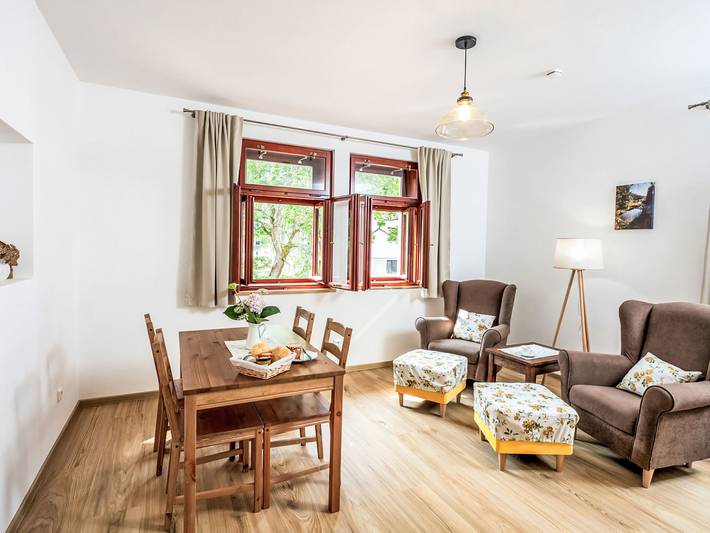 Ferienwohnung für 4 Personen, mit Sauna und Terrasse sowie Garten, mit Haustier am Nationalpark Böhmerwald