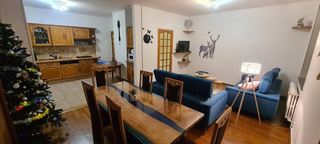 Gîte pour 6 personnes, avec terrasse et jardin, animaux acceptés à Luxeuil-les-Bains - 2