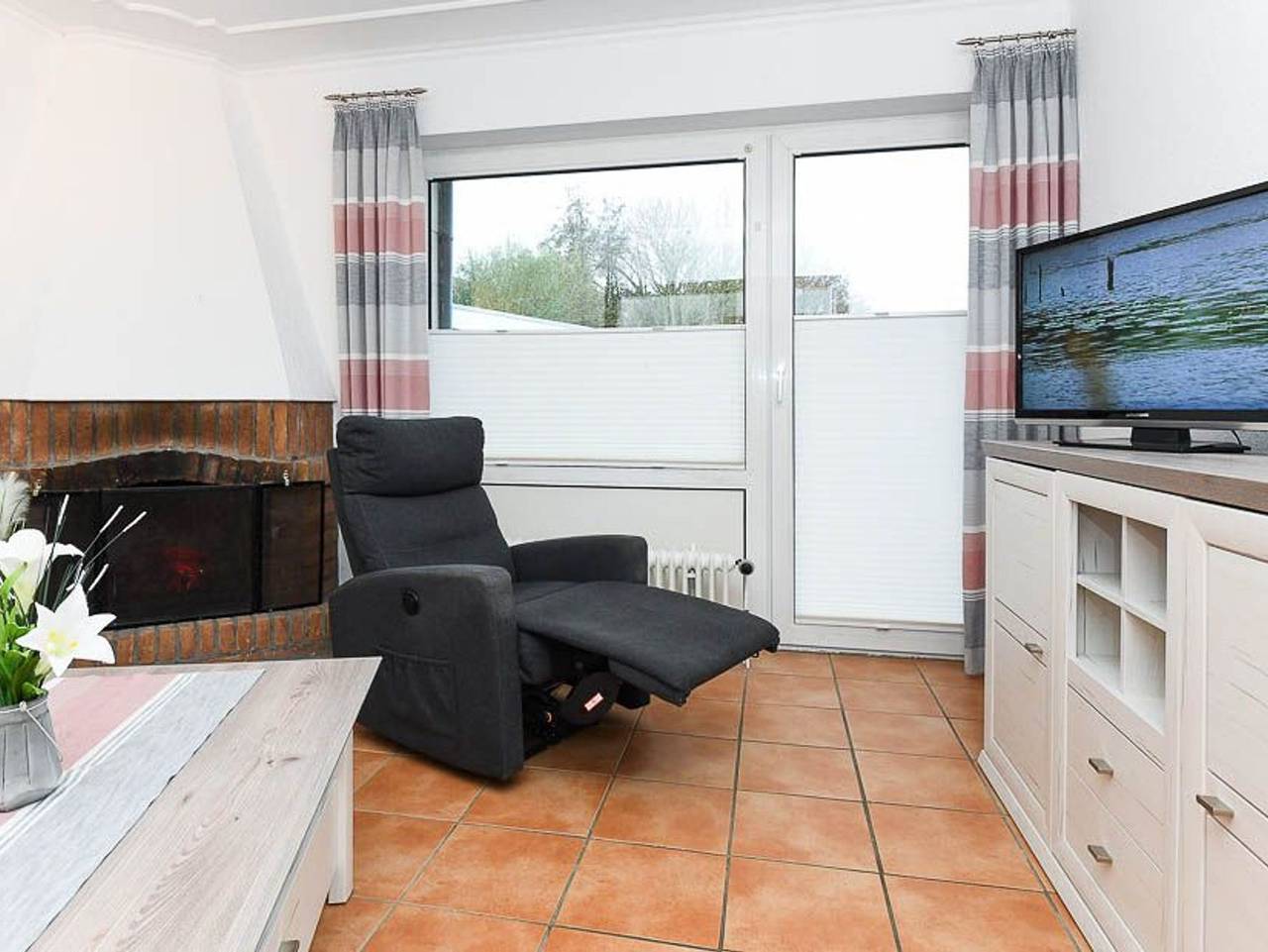 Ganze Ferienwohnung, Haus Katharina in Neuharlingersiel, Landkreis Wittmund