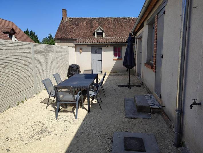 Location de vacances pour 8 personnes, avec terrasse, animaux acceptés à Saint-Romain-sur-Cher - 3