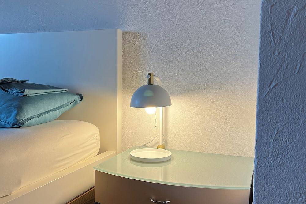 Geheel appartement, \"Fledermaus\" An apartment for 7 people in Sigriswil, Meer van Thun
