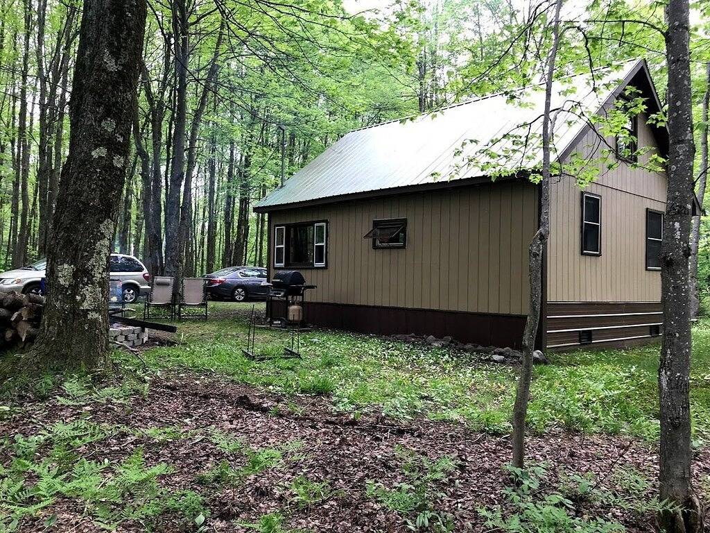 Gemütliche Hütte - North Osceola, Ny, Camping, Entspannen, Jagen, Angeln, Wald in Ontariosee