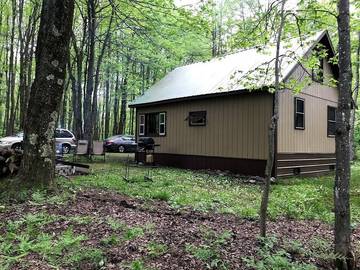 Log Cabin for 5 Guests in Lake Ontario, New York State, Picture 1