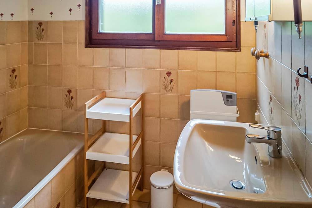 Bella casa con 3 camere da letto a. in Pays de Pontarlier, Jura Francais