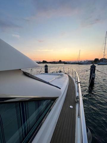 Bateau pour 8 personnes, avec vue et balcon dans l' Hérault