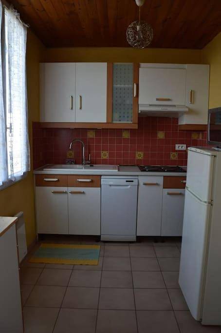 Petite maison bord et vue mer, 55 m2 in La Couronne (Bouches-du-Rhône), Martigues