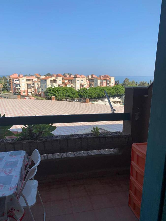 Ferienwohnung für 2 Personen, mit Balkon und Pool, mit Haustier in Giardini-Naxos