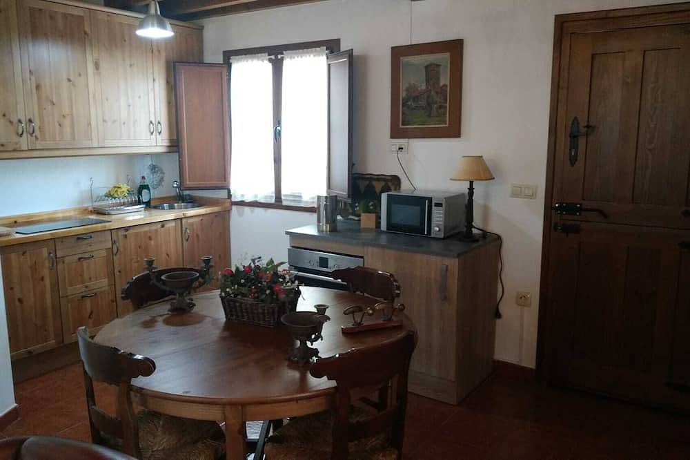 Villa Isabel in Piloña, Provincia de Asturias
