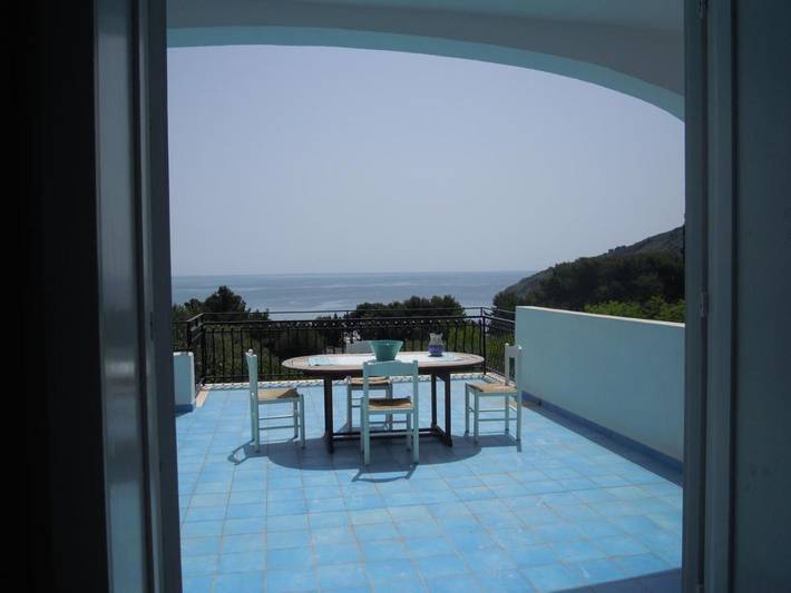 Location de vacances pour 5 personnes, avec vue et jardin, animaux acceptés dans Marina Serra