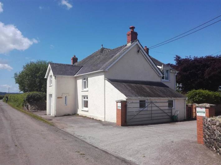 B&b for 4 people, with Terrace and Garden as well as View in Brecon Beacons