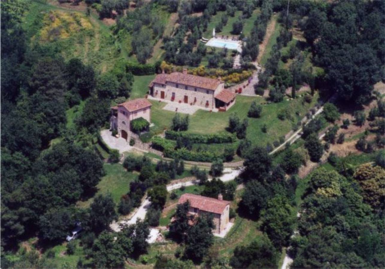 Ferme pour 5 personnes avec piscine in Buggiano, Province de Pistoia