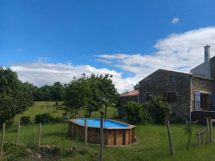 Gîte pour 4 personnes, avec Jardin