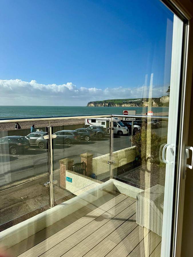 King Double or Twin Room in Seaton, Devon