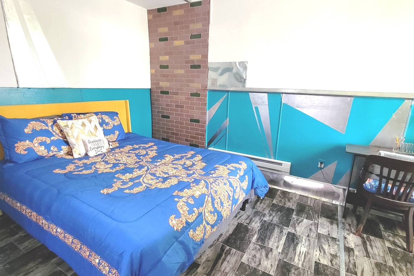 Apartamento entero, La gran suite con estacionamiento cerca de Filadelfia in Camden (New Jersey), Nueva Jersey