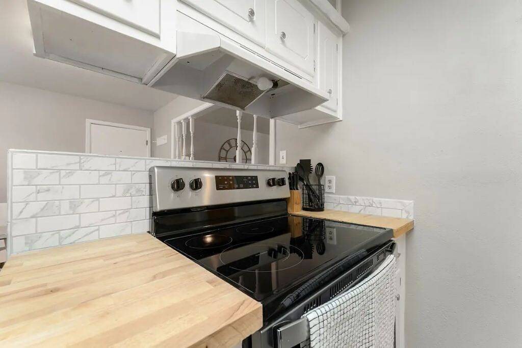 Self Check-in / Full kitchen / Central location in Lubbock, Lubbock County