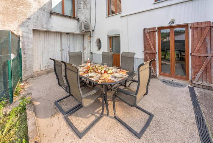 Location de vacances pour 8 personnes, avec balcon dans Socourt
