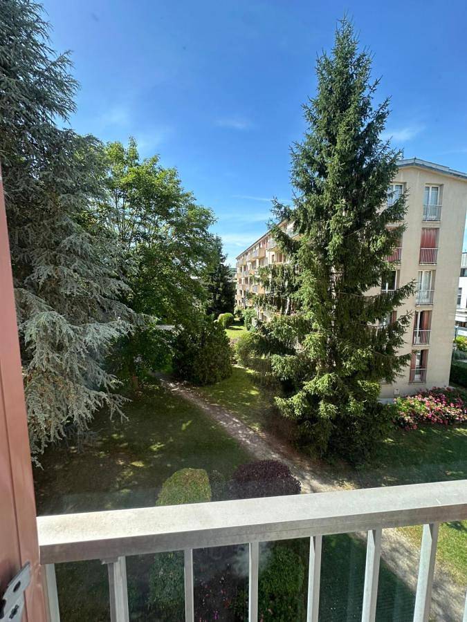 Appartement entier, La Garçonnière in Chaville, Hauts-de-Seine
