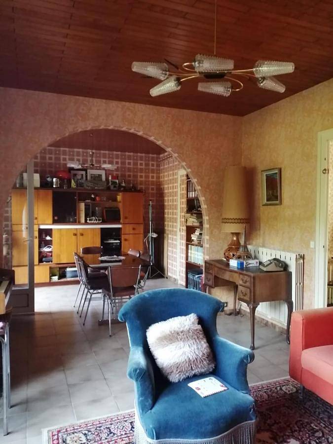 Location de vacances pour 6 personnes, avec Terrasse à Pont-l'Abbé-d'Arnoult