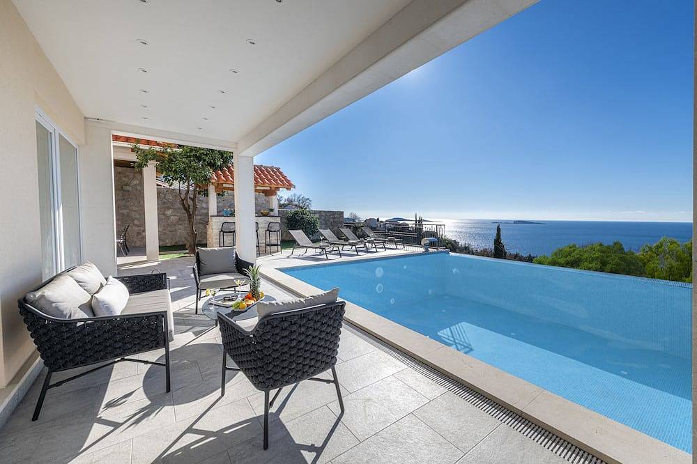 Villa for 6 People in Općina Župa dubrovačka, Dubrovnik-Neretva