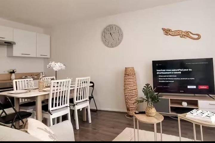 Gîte pour 6 personnes, avec balcon, animaux acceptés à Varennes-Vauzelles - 2