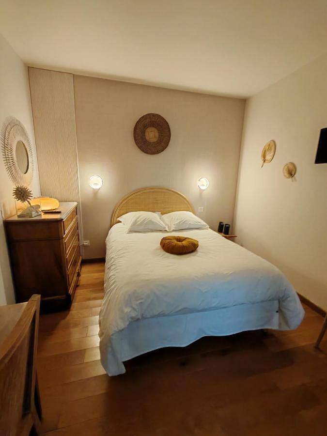 Chambre d’hôte pour 2 personnes, avec terrasse ainsi que piscine et vue à Aix-en-Provence - 2