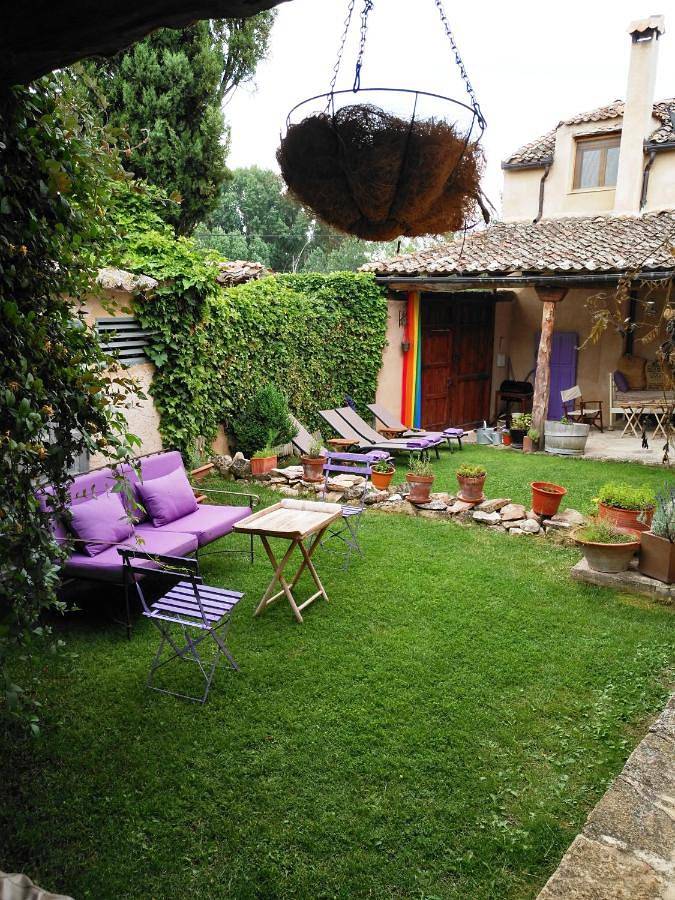 Casa rural para 2 personas, con vistas además de terraza y jardín en Comarca de Riaza - 2