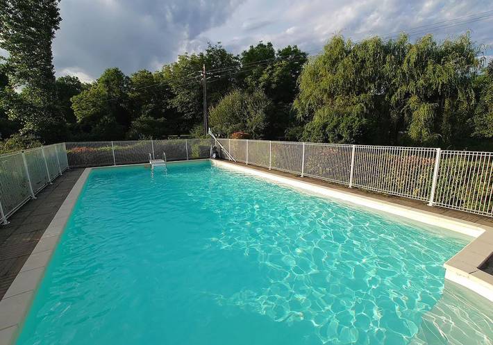 Gîte pour 8 personnes, avec piscine, animaux acceptés à Sainte-Alvère - 2
